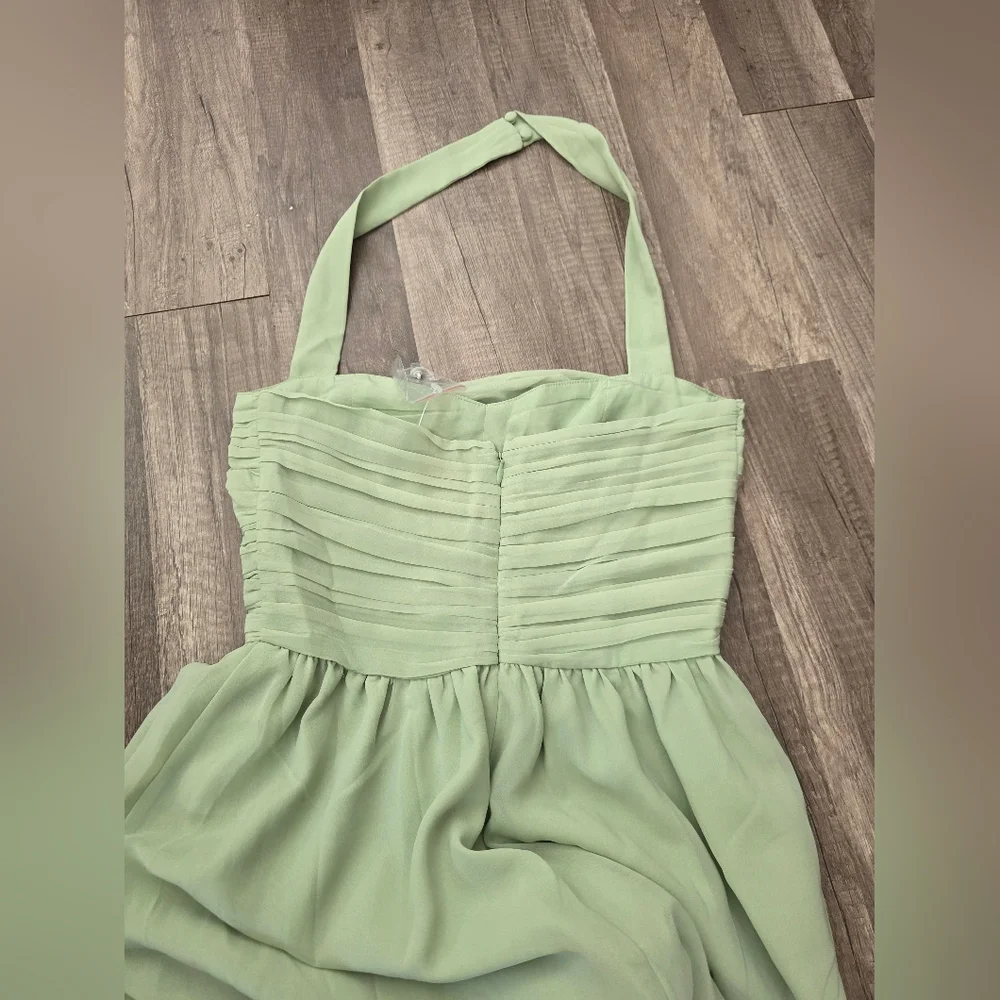 ASOS DESIGN Tall ruched bodice halter tiered maxi dress Sage green Wedding Y2K - Picture 10 of 13